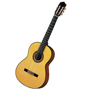 Yamaha C390 Classical Guitar (with softcase)
